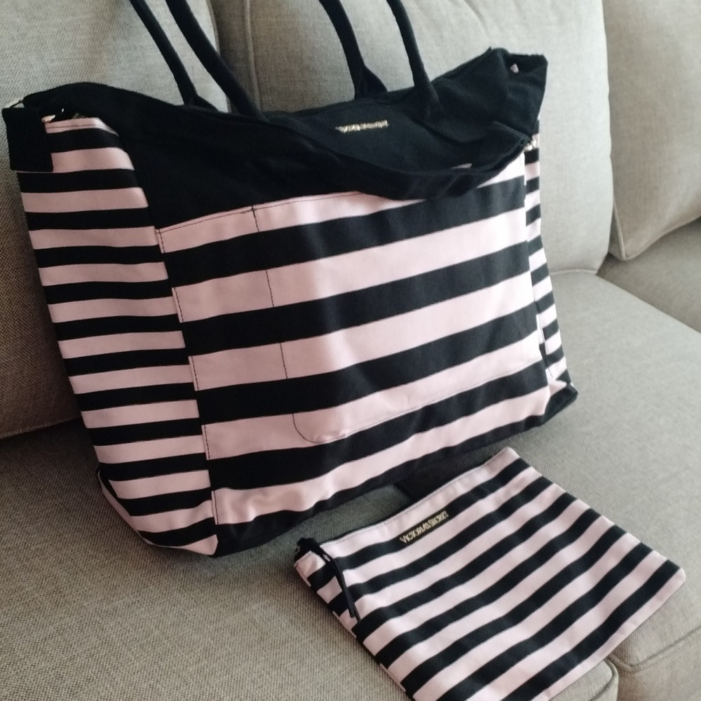 NEW Victoria's Secret travel bag with garment bag